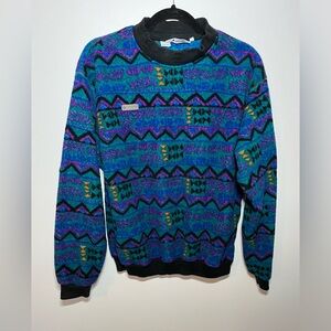 Vintage 80’s Columbia Pullover. Size medium